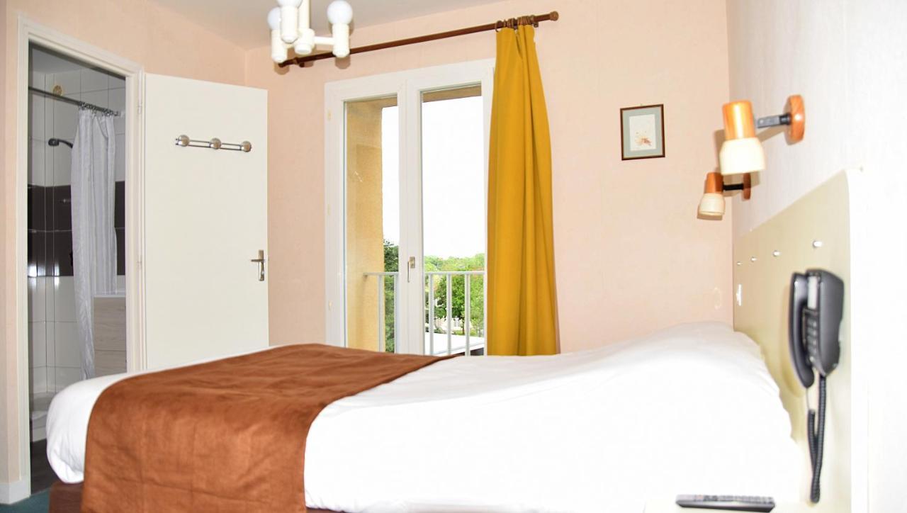Hotel des Lauriers Roses Bourbonne-les-Bains Extérieur photo